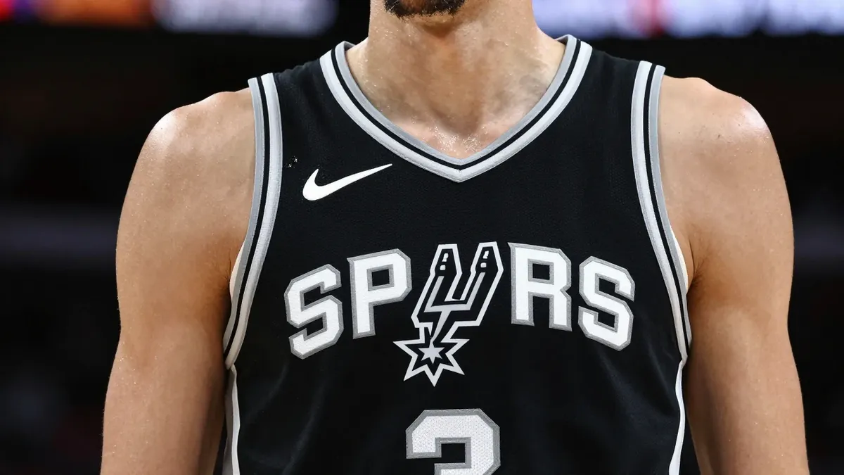 San Antonio Spurs signed Tobias Harris and re-signed Harrison Barnes in 2026 free agency, added draft picks Jayden...