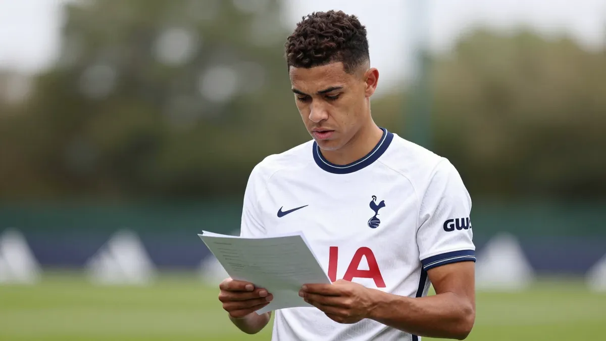 Spurs receive D-grade for Savio transfer as Premier League clubs spend record 3 billion pounds in 2025 summer window with...